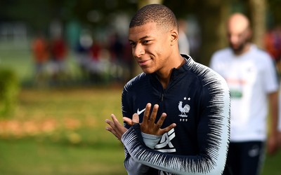 DB电竞动态-牙买加队这次带了心理教练